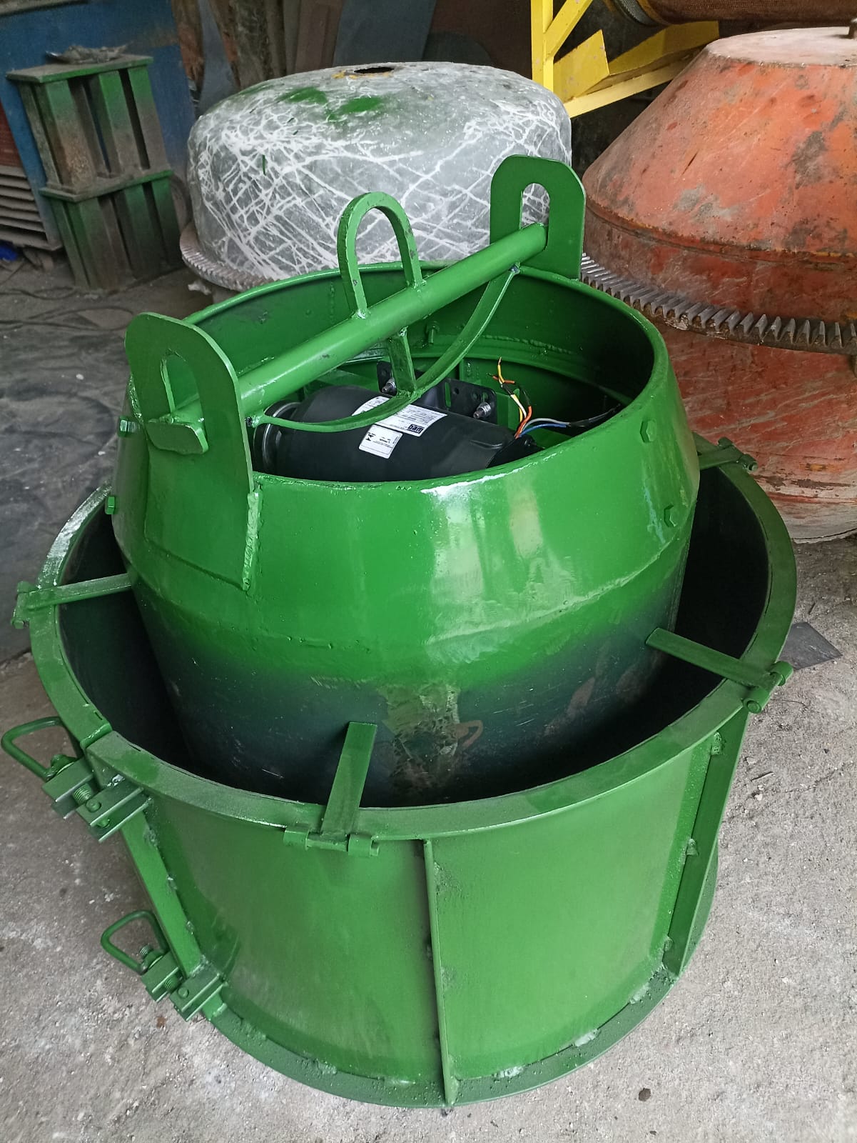 Miniatura 2 para Forma Vibratória de Anel para Fossa